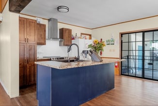 305 David Davis Dr in McGregor, TX - Building Photo - Building Photo