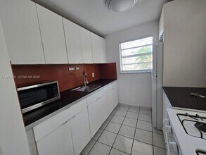 631 Jefferson Ave in Miami Beach, FL - Building Photo - Building Photo