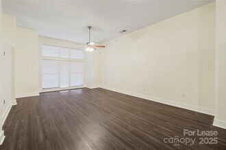 716 N Davidson St, Unit 3 in Charlotte, NC - Building Photo - Building Photo