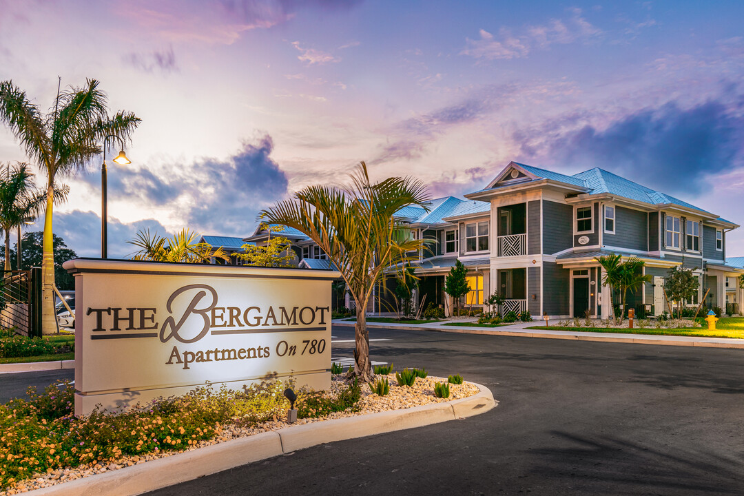 The Bergamot / Apartments on 780 Photo