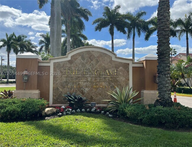 2011 Renaissance Blvd