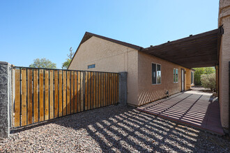 11221 N 73rd Ave in Peoria, AZ - Building Photo - Building Photo