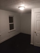123 N 1st St in Stroudsburg, PA - Building Photo - Building Photo