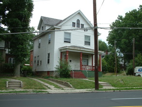 2510 Ridgeland Pl in Cincinnati, OH - Building Photo - Building Photo