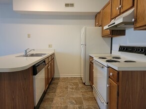 685 Brunnerville Rd, Unit 685 in Lititz, PA - Building Photo - Building Photo