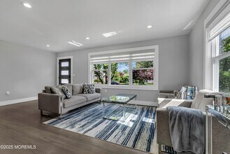 14 Fulton Ave in West Long Branch, NJ - Building Photo - Building Photo