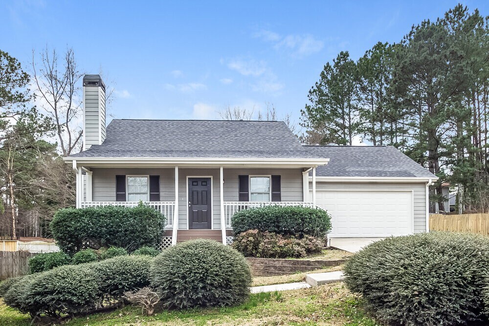 505 Horseshoe Cir in Stockbridge, GA - Building Photo