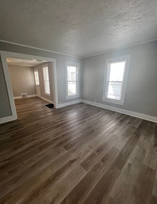 1804 14th Ave in Moline, IL - Building Photo - Building Photo