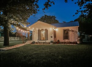 2020 Watauga Ct W in Fort Worth, TX - Building Photo - Building Photo
