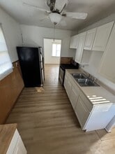 2916 Reynolds St in Fort Wayne, IN - Foto de edificio - Building Photo