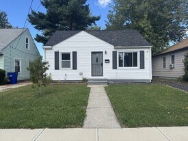 13506 Bennington Ave in Cleveland, OH - Building Photo