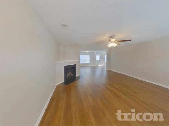 228 Summer Park Rd in Columbia, SC - Foto de edificio - Building Photo