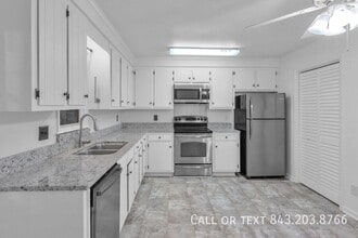 302 Springview Ln in Summerville, SC - Building Photo - Building Photo