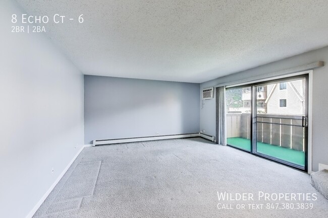 8 Echo Ct in Vernon Hills, IL - Building Photo - Building Photo