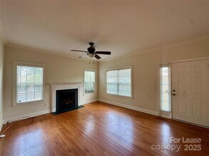 3351 Robinwood Rd in Gastonia, NC - Building Photo - Building Photo