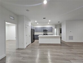 5002 Gramercy Rd in La Belle, FL - Building Photo - Building Photo