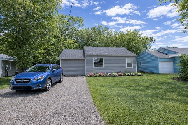 property at 210 Highview Ave