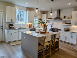 5 Fernandez Ln in Wharton, NJ - Building Photo - Building Photo