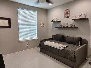 1229 Ozark Ave in McAllen, TX - Building Photo - Building Photo