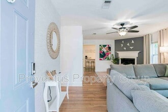 14 Lieutenant St in Pensacola, FL - Building Photo - Building Photo