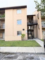 5226 Via Hacienda Cir in Orlando, FL - Building Photo