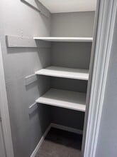 1025 5th St SW in Paris, TX - Foto de edificio - Building Photo