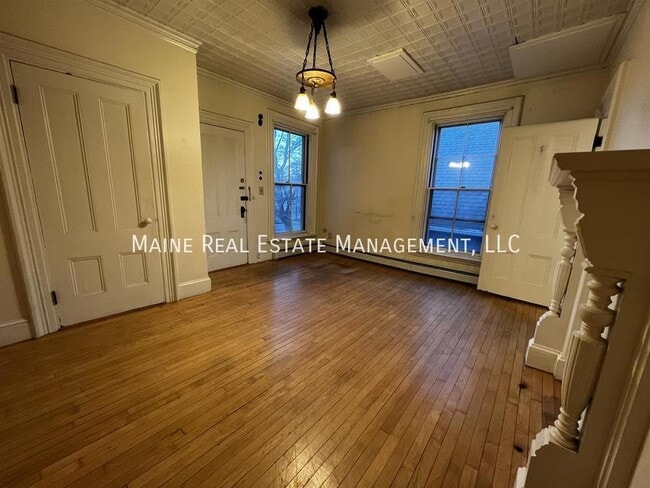 269 French St
