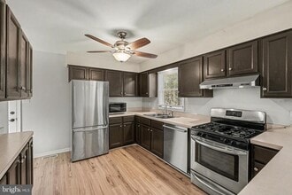 14172 Rogers Ford Rd in Sumerduck, VA - Building Photo - Building Photo