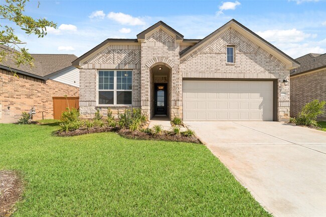 27518 Beachside Arbor Dr