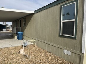 5303 E Twain Ave in Las Vegas, NV - Building Photo - Building Photo