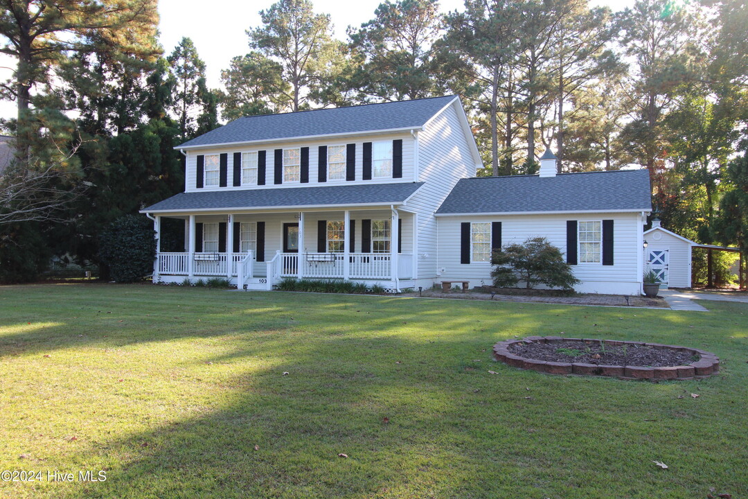 103 Line Boat Ln in Swansboro, NC - Building Photo