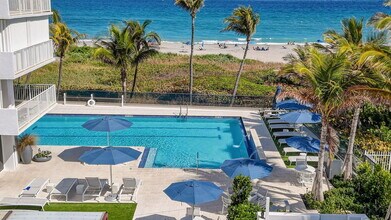 3000 S Ocean Blvd in Boca Raton, FL - Building Photo - Building Photo