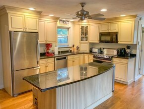 23 Ames Ave in Lexington, MA - Building Photo - Building Photo
