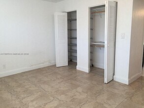 1939 Jefferson St in Hollywood, FL - Building Photo - Building Photo