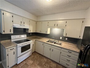 809 Michelle Dr in Copperas Cove, TX - Building Photo - Building Photo