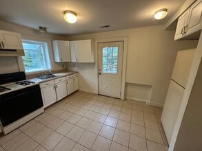 212 Jackson Ave in Dunellen, NJ - Building Photo - Building Photo