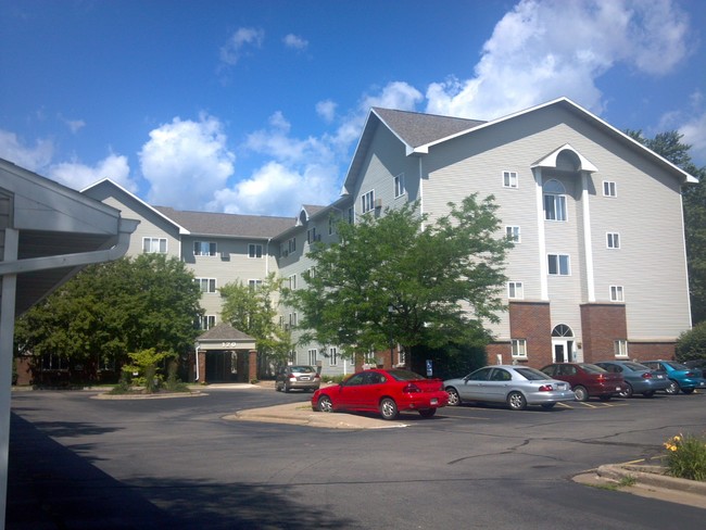 City Walk Senior Apartments for Seniors 55+ in Wausau, WI - Building Photo - Building Photo