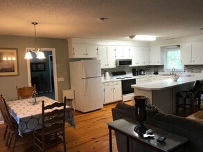 3300 Butterworth Cir in Sumter, SC - Building Photo - Building Photo