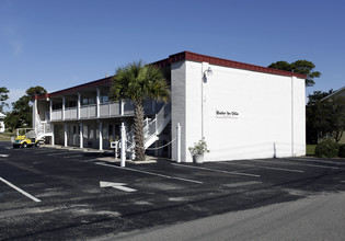 Heather Inn Villas in North Myrtle Beach, SC - Building Photo - Building Photo