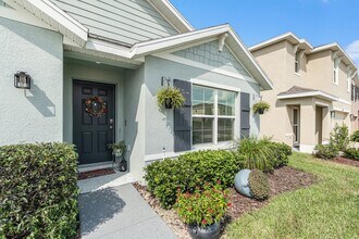 38271 Sonnet Landing Ave in Zephyrhills, FL - Building Photo - Building Photo