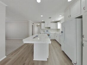 21439 Cherry Canyon Ln in Tomball, TX - Building Photo - Building Photo