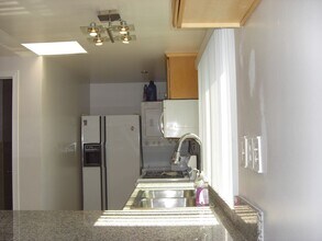 4633 Pepperwood Ave in Long Beach, CA - Building Photo - Building Photo