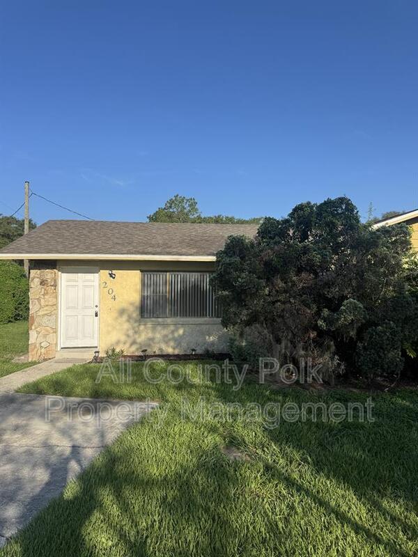 property at 204 Leelon Rd