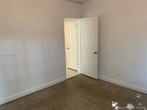 407 SE 14th Ct-Unit -1 in Fort Lauderdale, FL - Building Photo - Building Photo