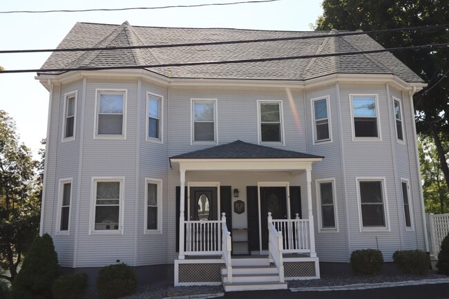 20-22 Whipple Rd
