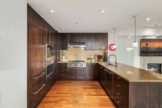 500 106th Ave NE in Bellevue, WA - Building Photo - Building Photo