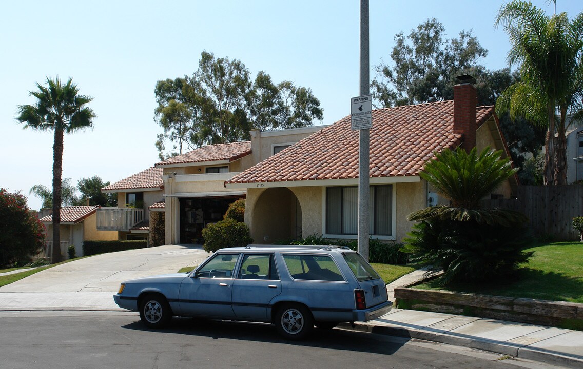 17172 Harbor Bluffs Cir in Huntington Beach, CA - Foto de edificio