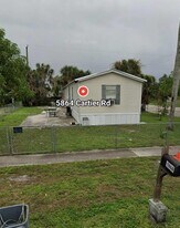5864 Cartier Rd in West Palm Beach, FL - Building Photo
