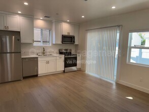 19229 Friar St in Los Angeles, CA - Building Photo - Building Photo