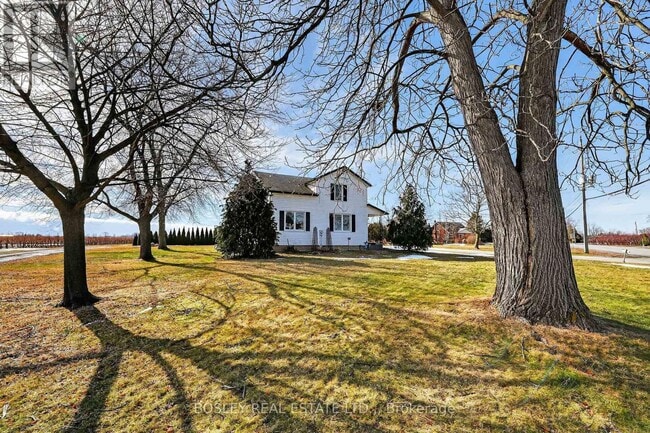 property at 765 Lakeshore Rd